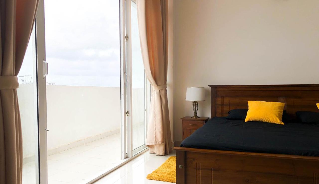 City Tower, Luxury 2 Two Bed Seaview Apartment Colombo マウントラビニア エクステリア 写真